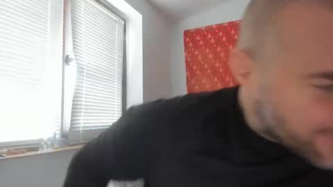 alfiesolomons87 online show from 12/15/25, 09:02