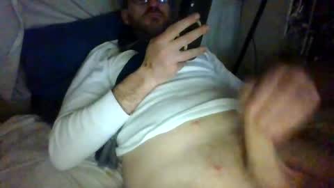 Edgarrrdd1021 online show from 05/17/26, 07:28