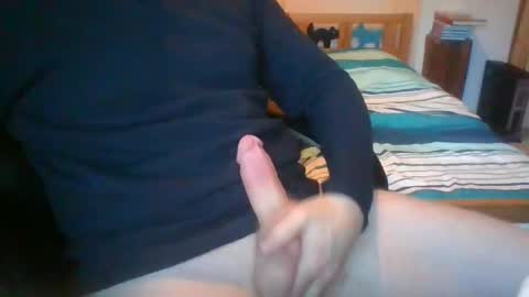 Snapshot of alfredosred123 chatting on 05/04/26, 05:31 Alfredo Ginger huge cock online show from 05/04/26, 05:31