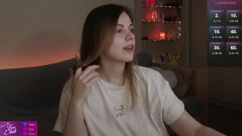 Snapshot of ali_cooper chatting on 12/05/24, 12:33 Alison online show from 12/05/24, 12:33