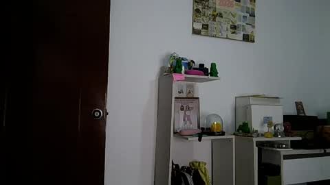 Snapshot of alia_lombardi chatting on 06/08/26, 12:27 Alia Anjali online show from 06/08/26, 12:27