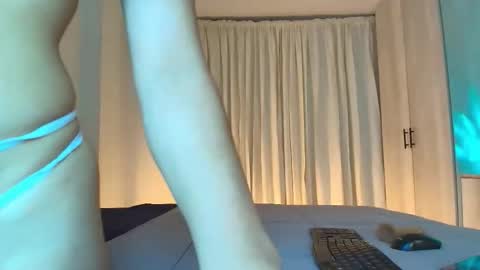 Snapshot of alia_sweet_ chatting on 02/06/26, 01:32 Alia online show from 02/06/26, 01:32