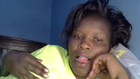 Snapshot of alic_crazy chatting on 11/19/25, 03:28 alic_crazy online show from 11/19/25, 03:28