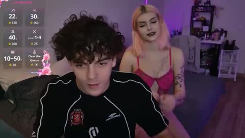 alice and james online show from 09/21/25, 06:42