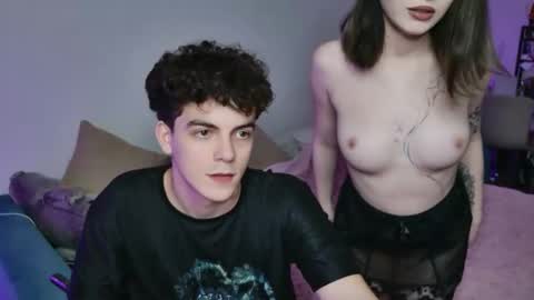 alice and james online show from 10/10/25, 05:23