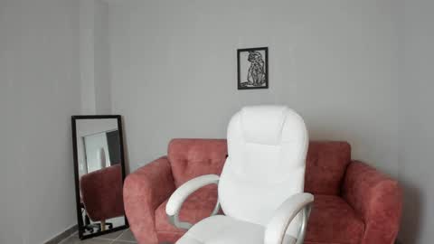 Alice online show from 01/04/25, 03:39