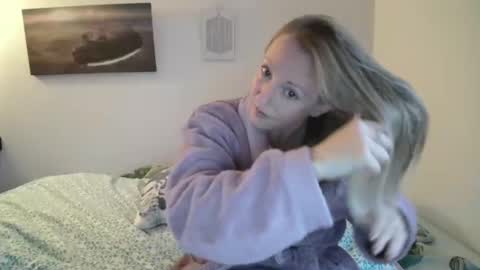 Alice online show from 12/09/24, 08:33