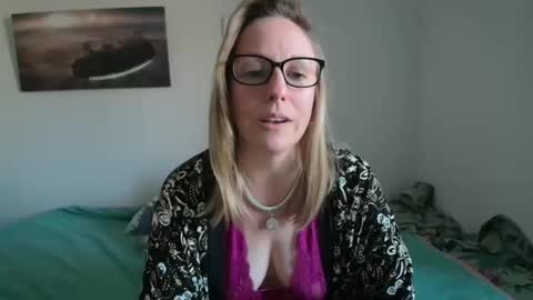 Alice online show from 12/11/24, 01:28