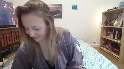 Alice online show from 10/21/25, 03:02