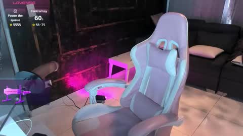 alice online show from 12/21/25, 06:04