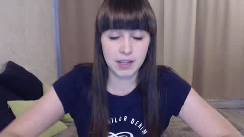 alice_59 online show from 12/04/24, 12:03