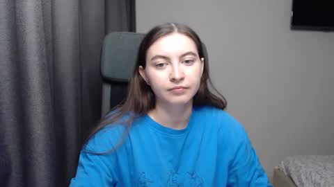 Alice online show from 02/11/25, 04:35