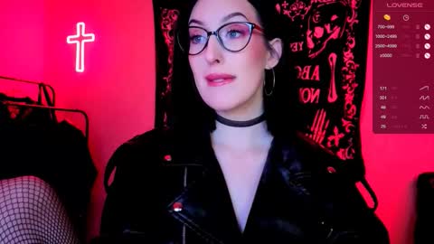 Miss Alice online show from 10/05/25, 12:53