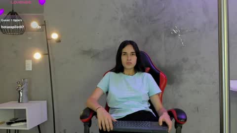 Alice Susan online show from 04/08/26, 07:36