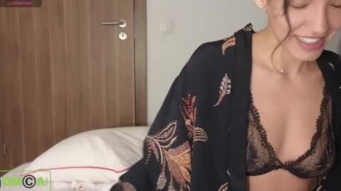 A R Y A  T I A online show from 01/05/25, 07:49