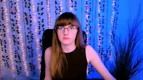 alice_cold online show from 10/13/25, 09:04