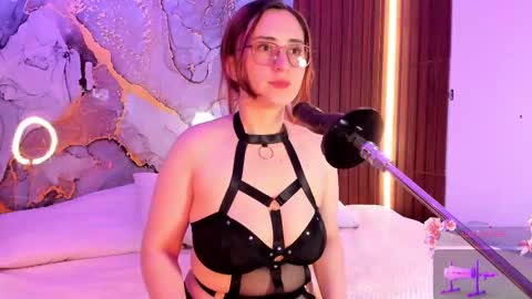 Mey online show from 09/12/25, 04:23