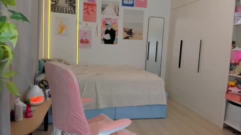 Alichery online show from 03/26/26, 03:12