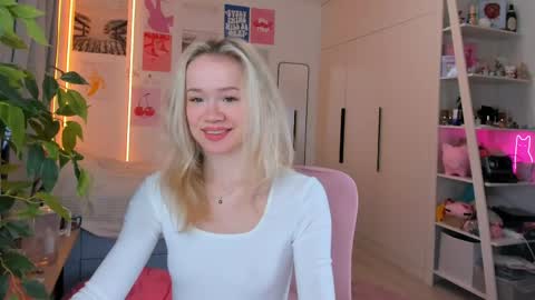 Alichery online show from 04/19/26, 03:06