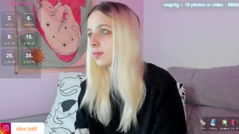 Snapshot of alice_halle chatting on 03/05/25, 01:10 alice_halle online show from 03/05/25, 01:10
