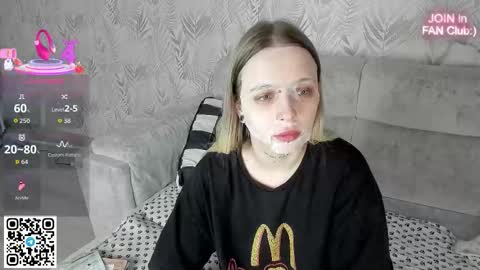 alice_halle online show from 03/18/26, 11:30