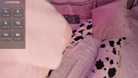 Snapshot of alice_kinky_girl chatting on 04/02/26, 12:41 Alice online show from 04/02/26, 12:41
