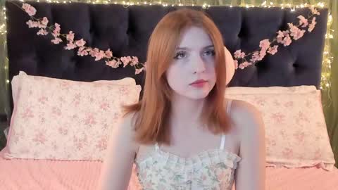 Snapshot of alice_langley chatting on 05/05/26, 11:18 Alice 3 online show from 05/05/26, 11:18