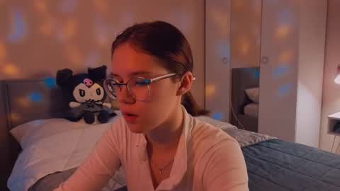 Alice online show from 09/17/25, 12:12