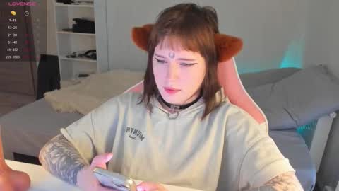  Alice  online show from 10/06/25, 01:08