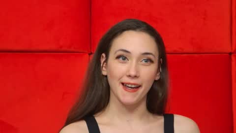 Snapshot of alice_munro chatting on 01/19/25, 12:38 AliceMunro online show from 01/19/25, 12:38