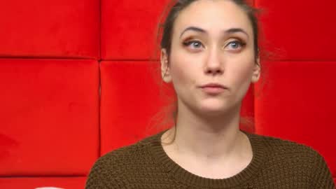 Snapshot of alice_munro chatting on 01/24/25, 07:28 AliceMunro online show from 01/24/25, 07:28