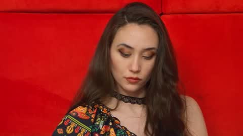 Snapshot of alice_munro chatting on 01/25/25, 01:32 AliceMunro online show from 01/25/25, 01:32