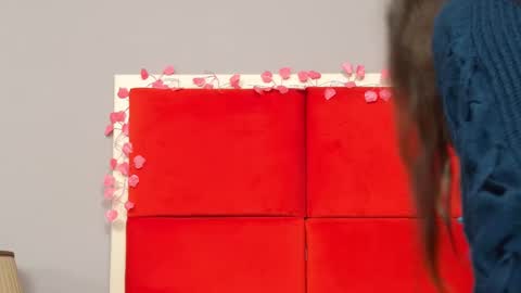 Snapshot of alice_munro chatting on 02/18/25, 04:48 AliceMunro online show from 02/18/25, 04:48