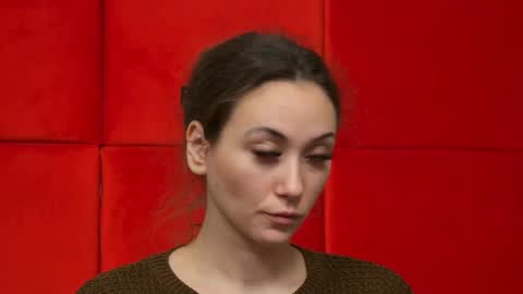 Snapshot of alice_munro chatting on 03/12/25, 08:41 AliceMunro online show from 03/12/25, 08:41