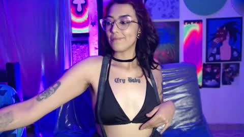      online show from 01/21/25, 05:16