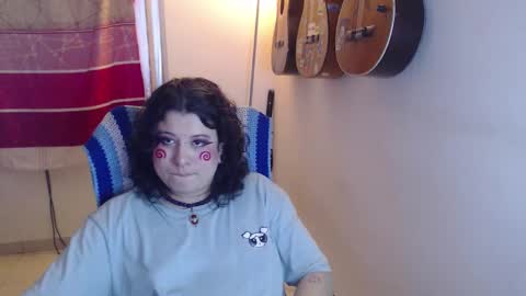 Alicia Aldara online show from 10/15/25, 05:40