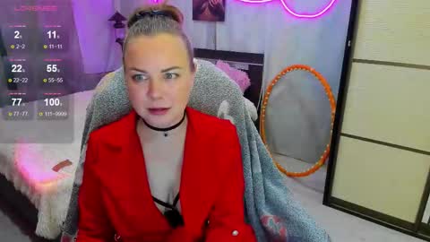 Snapshot of alice_sex_intellect chatting on 10/27/25, 04:22 Alice online show from 10/27/25, 04:22