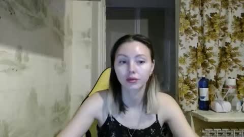 Alice smiles online show from 02/06/26, 10:24