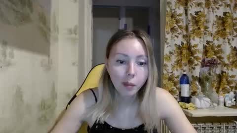 Alice smiles online show from 03/17/26, 09:40