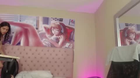 Snapshot of alice_sofia chatting on 02/14/25, 01:40 Sofia online show from 02/14/25, 01:40