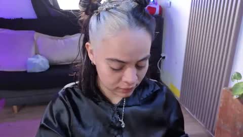 Alice online show from 12/19/25, 01:51