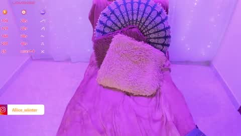 Alice  online show from 12/30/24, 10:45