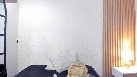 Alice and Asia online show from 07/11/26, 07:16
