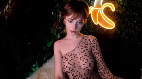 Your sweet Alice INST alicebellies online show from 12/04/25, 05:39