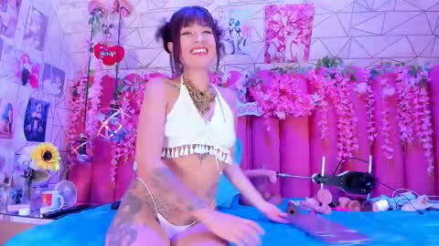     online show from 11/17/25, 09:20