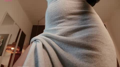 Snapshot of aliceblaker_ chatting on 05/15/26, 03:46 aliceblaker_ online show from 05/15/26, 03:46