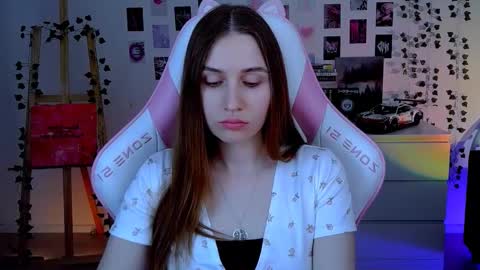 alicecharmy online show from 10/20/25, 05:30