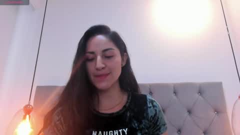Snapshot of alicecla1k chatting on 02/25/25, 02:33 alicecla1k online show from 02/25/25, 02:33