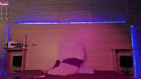 Alice  online show from 02/15/25, 10:11