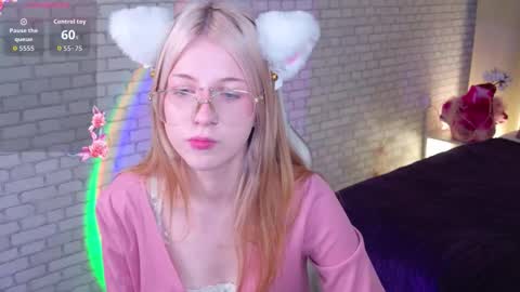 Snapshot of alicedews chatting on 03/01/26, 02:30 alice online show from 03/01/26, 02:30